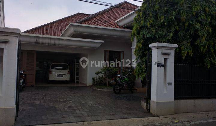 Rumah Luas Siap Huni Kawasan Nyaman di Lebak Bulus 1