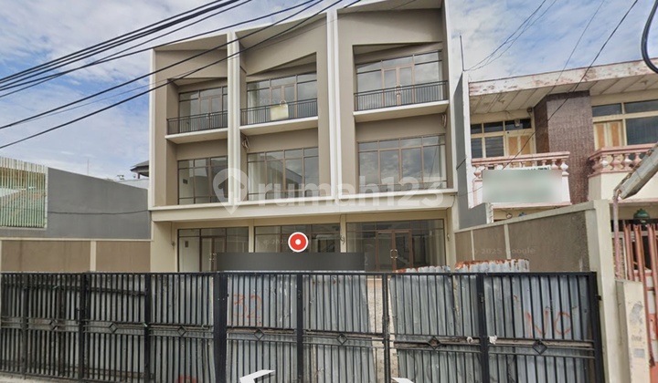 Ruko Di Jl Jatinegara Timur