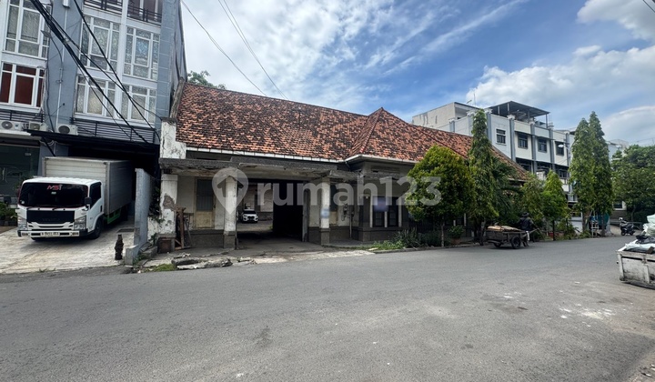 Jual Cepat Gudang Tua di Bawah NJOP di Jl Tiang Bendera Jual Cepat Gudang Tua di Bawah NJOP di Jl Tiang Bendera