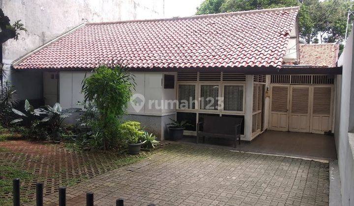 Rumah Cocok Untuk Tempat Usaha Pinggir Jalan Kebayoran Lama Raya 2