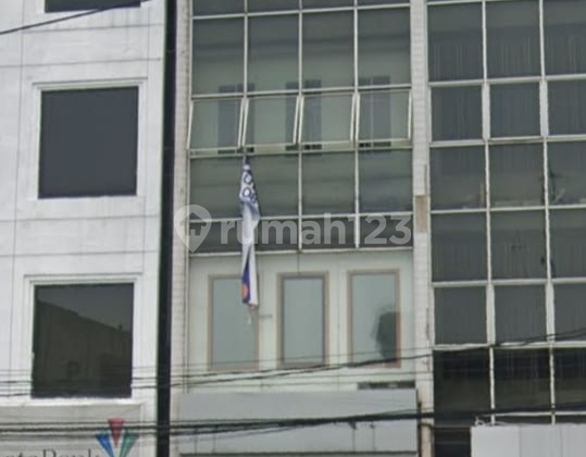 Ruko Nego Hingga Nett Di Balik Papan