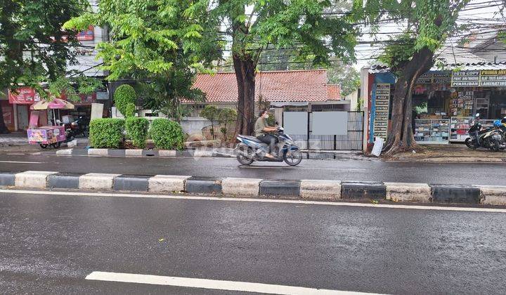 Rumah Cocok Untuk Tempat Usaha Pinggir Jalan Kebayoran Lama Raya 1