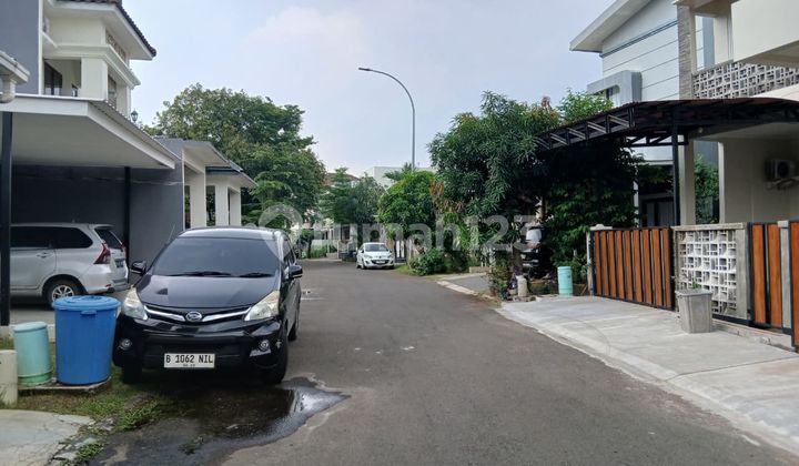 3-Storey Ready-to-Occupy House in Taman Crysant 1, BSD, South Tangerang 2