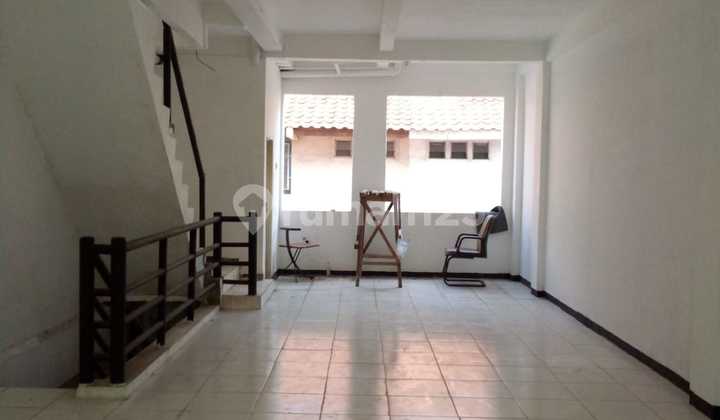 3-story Shop House Sector 4 Beside Plaza BSD, Serpong South Tangerang 3-story Shop House Sector 4 Beside Plaza BSD, Serpong South Tangerang