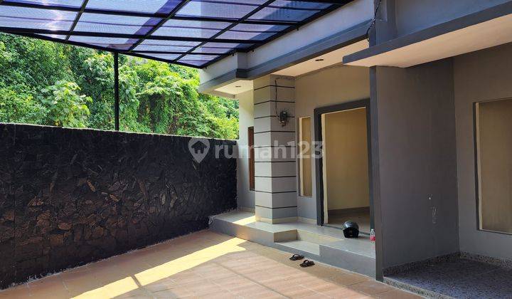 Rumah 2 Lantai Bagus di Serpong Park Jelupang Bsd Tangerang 2