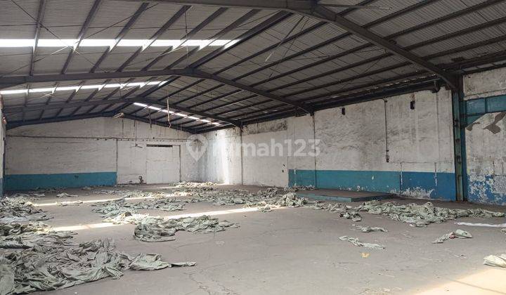 Disewakan gudang di mainroad moh toha bandung akses container kontainer 40ft  2