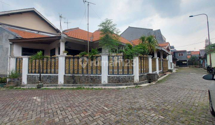 Malaka Country, Jalan Malaka Hijau 9rumah lama buttuh renovasi,  2