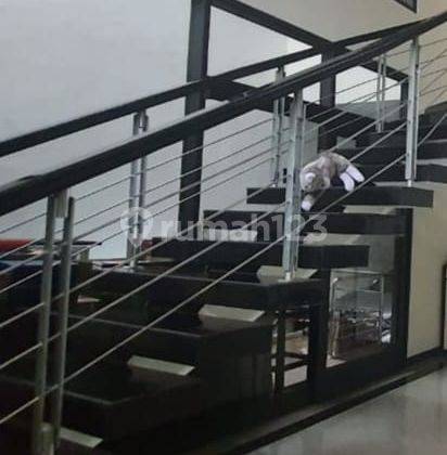 RUMAH DISEWAKAN .... KOMP. i KAVLING  ANGKATAN  LAUT 2 Lantai SHM..jalan depan rumah  cukup lebar 31