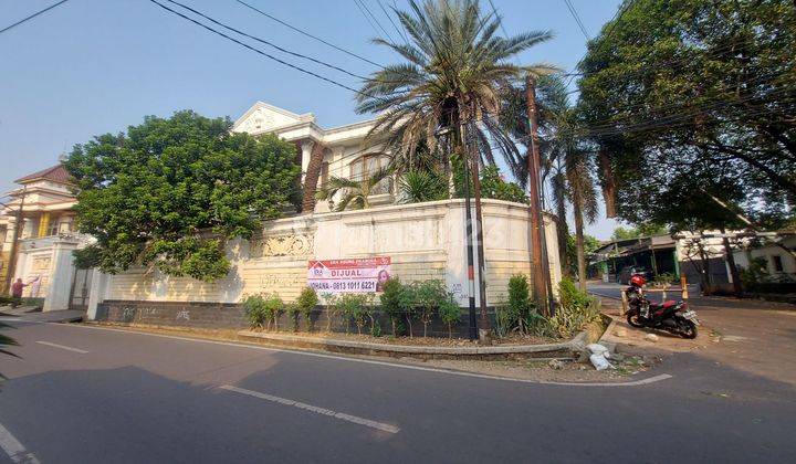 RUMAH MEWAH KAV.  AL DUREN SAWIT....Pinggir jalan bisa untuk kantor  dekat ke  1