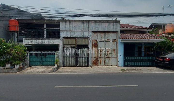 RUMAH LAMA PINGGIR .JALAN MALAKA RAYA Seberang Alfamart HITUNG Tanah saja  Cocok untuk kantor/usaha 1