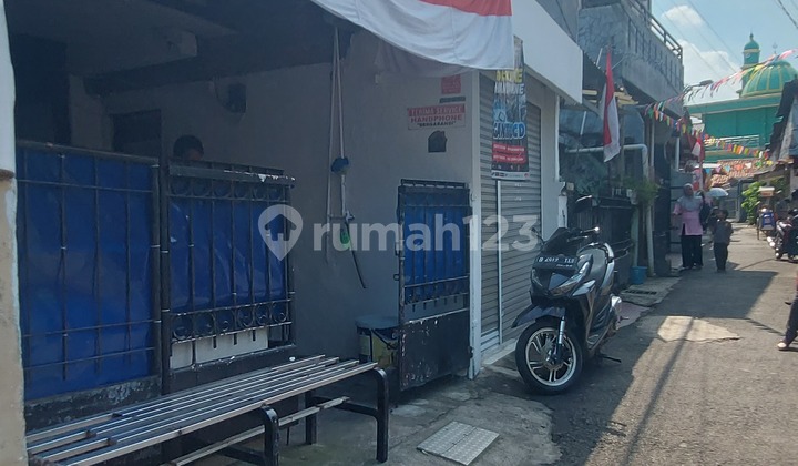 Rumah Mungil Buaran 200m Dari Jl. Buaran Raya Area Kuliner Dekat Komplek Taman Buaran Indah 3 Shm Strategis Bebas Banjir Jalan Depan Rumah Hanya 1 Mobil