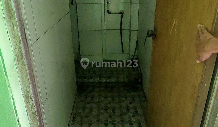 Ruko strategis hoek di Asemka pintu kecil  5