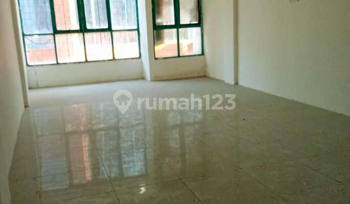 Ruko di Pangeran Jayakarta Ruko di Pangeran Jayakarta