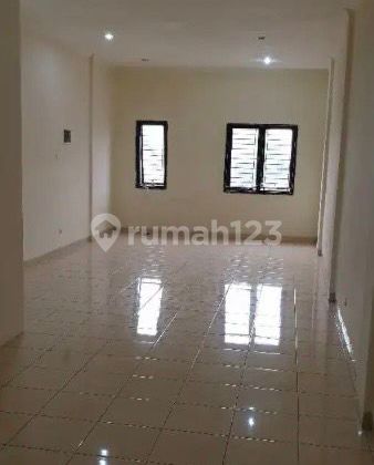 Ruko Gandeng Di Kemanggisan