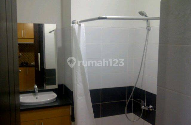 Apt. Scientia Gading Serpong Lt. 16, Furnish, 1 Kamar Tidur 4
