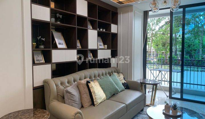 Apartement Casa Grande Phase 2 3 BR Furnished Bagus 1