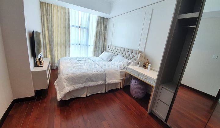 Apartement Casa Grande Phase 2 2 BR Furnished Bagus 1