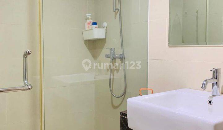 Apartement Casa Grande Phase 2 1 BR Furnished Bagus 2