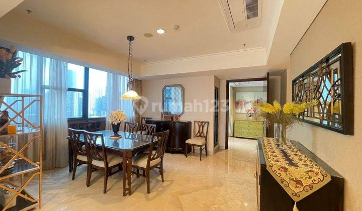 Apartement Casa Grande Phase 2 3 BR Furnished Bagus 2