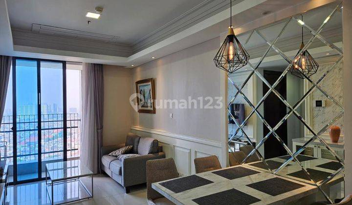 Apartement Casa Grande Phase 2 2 BR Furnished Bagus 1