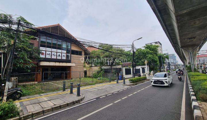 Ruang usaha di area wolter monginsidi 2