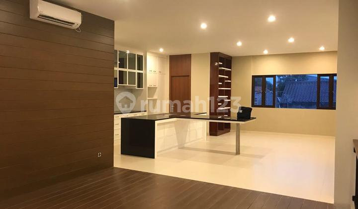 House for Rent in West Pejaten