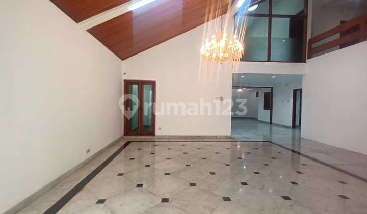 Rumah untuk Kantor di Blok M 2