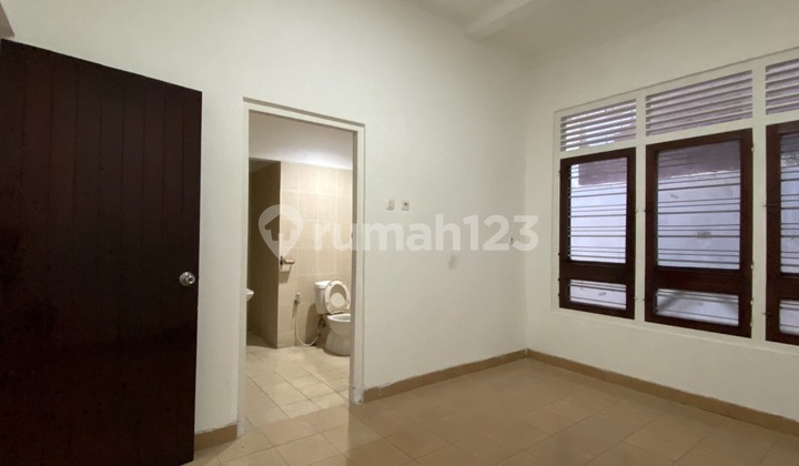 Rumah untuk Kantor di Kebayoran Baru 2