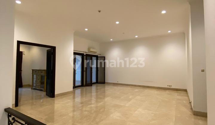 Rumah Dusewakan Di Dharmawangsa 2