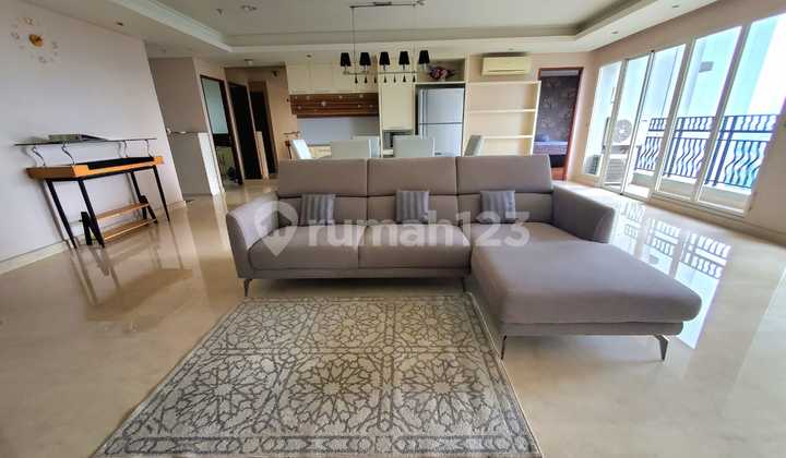 Apartemen 4 Kamar Tidur Furnished Permata Hijau 1