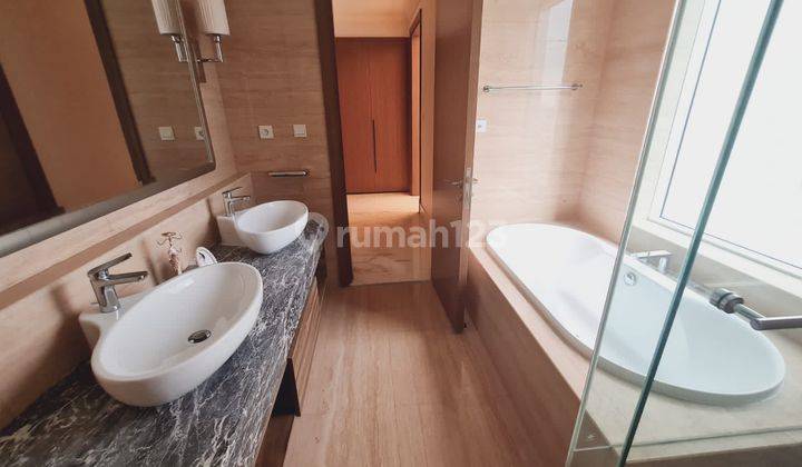 Apartemen Botanica 2 Kamar Tidur Furnished Bagus 2