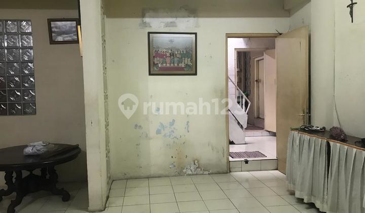 Best Location di Blok M Kebayoran Hitung Tanah 2