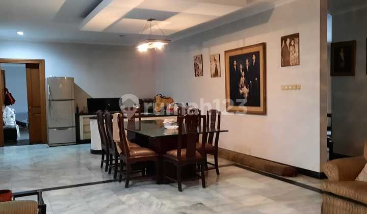 Rumah 2 Lantai Bagus di Cilandak, Jakarta Selatan 2