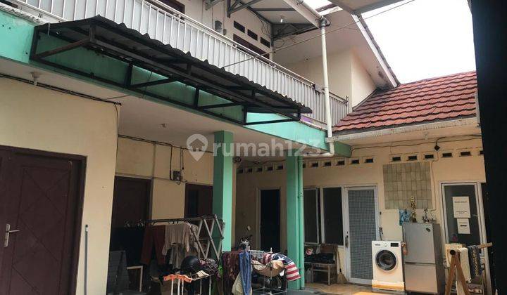 Rumah di Tebet, Strategis Untuk Tinggal Atau Usaha 1