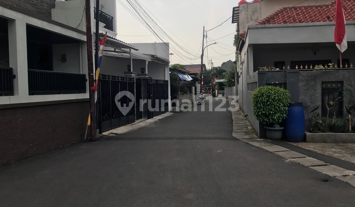 Rumah Hitung Tanah di Cilandak. Fatmawati.dekat Mall One Bel Park Bagus untuk Tinggal Kost2an Rumah Hitung Tanah di Cilandak. Fatmawati.dekat Mall One Bel Park Bagus untuk Tinggal Kost2an