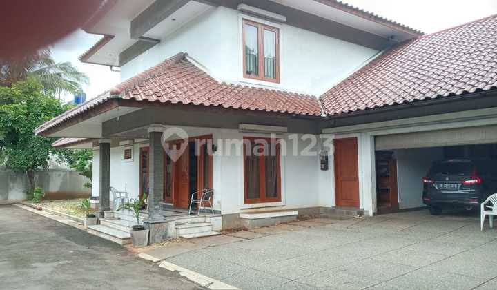 Rumah 2 Lantai Bagus di Cilandak, Jakarta Selatan 1