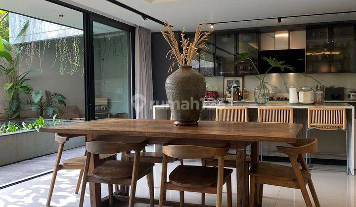 Rumah Arsitek Tropical Modern Semi Furnished Cinere 1