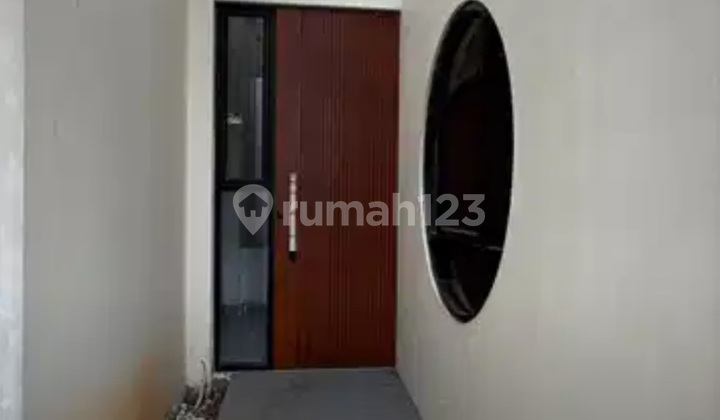 Rumah Sewa Bagus Modern Dalam Perumahan di Pesanggrahan 2