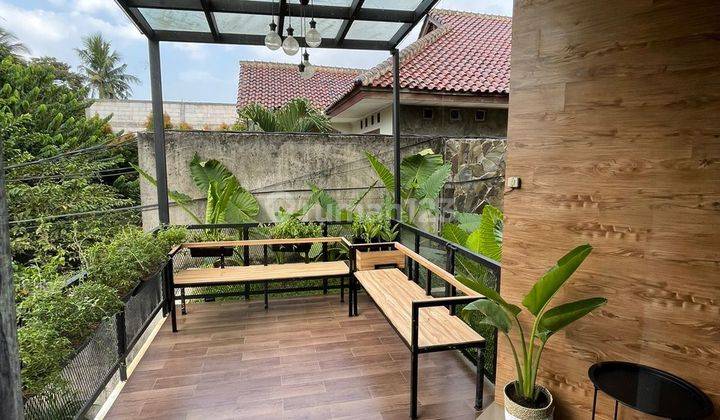 Rumah Industrial Modern di Lebak Bulus  2