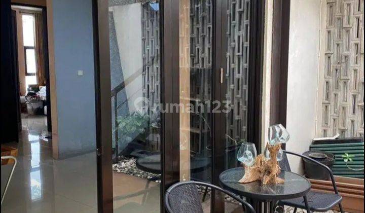 Rumah Berkonsep Industrial Minimalis Modern di Bintaro  2