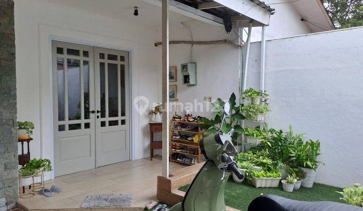 Rumah Sudah Renovasi Design Scandinavian di Petukangan 2