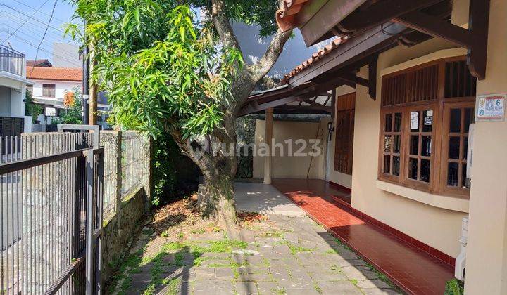 Rumah Bagus Siap Huni 2 Lantai Lokasi Strategis Kalibata 2