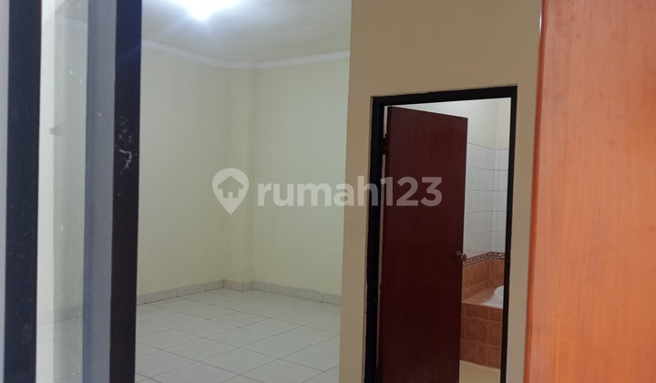 Rumah Sewa Lokasi Strategis Di Pusat Kota Kebayoran Baru 2