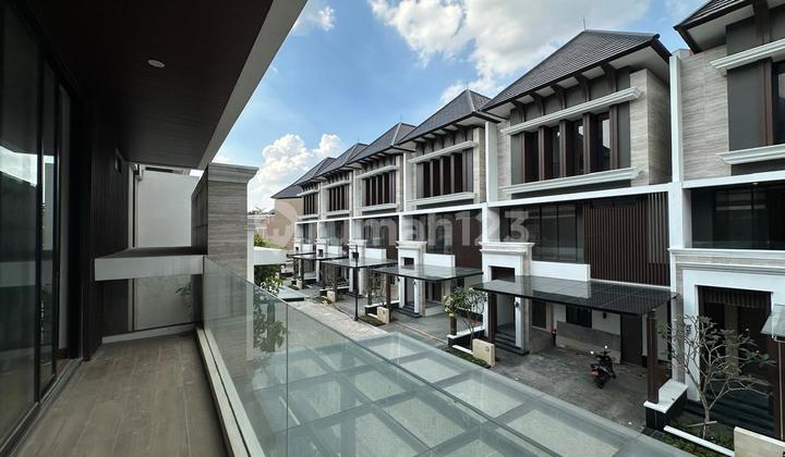 Rumah Baru Mewah Dan Megah Dalam Cluster Di Cilandak 