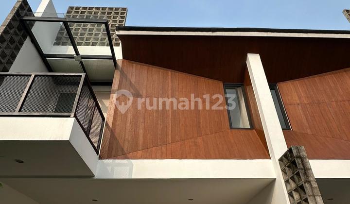 Rumah Baru Modern Siap Huni Ada Rooftop Di Cirendeu Dekat Mrt