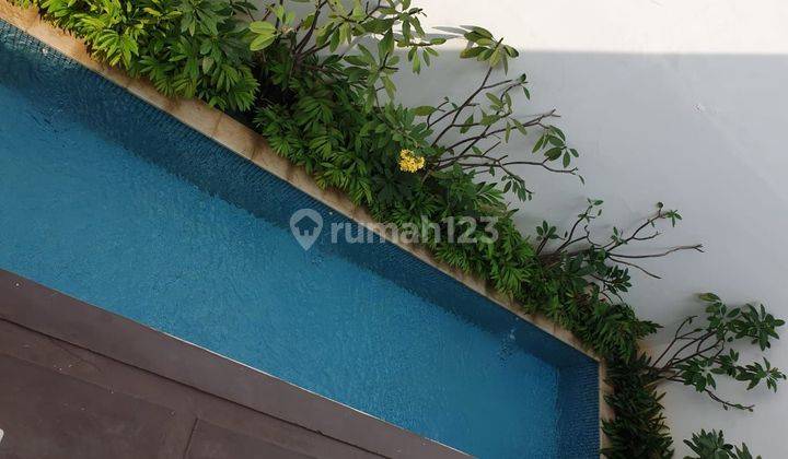 Rumah Baru Megah Modern Ada Swimming Pool Di Pondok Indah  2