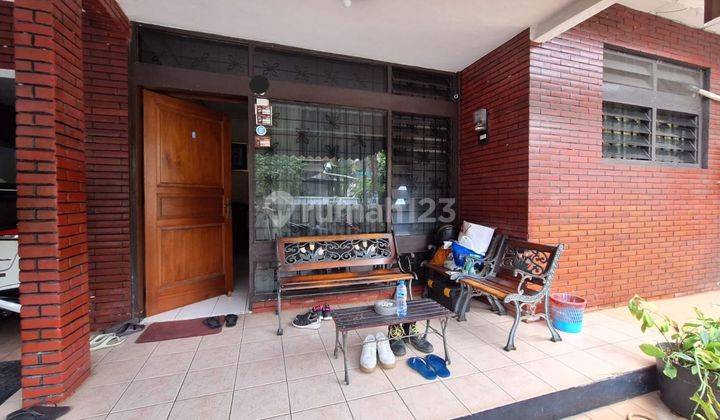 Rumah 1.5 Lantai Jalan Lebar Dekat Cilandak Town Square  2