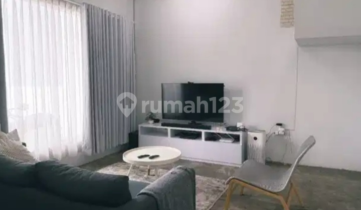 Rumah Industrial Modern Furnished Ada Rooftop di Cirendeu 2