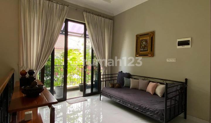 New Semi-Furnished House Good Strategic Location in Cipete 2