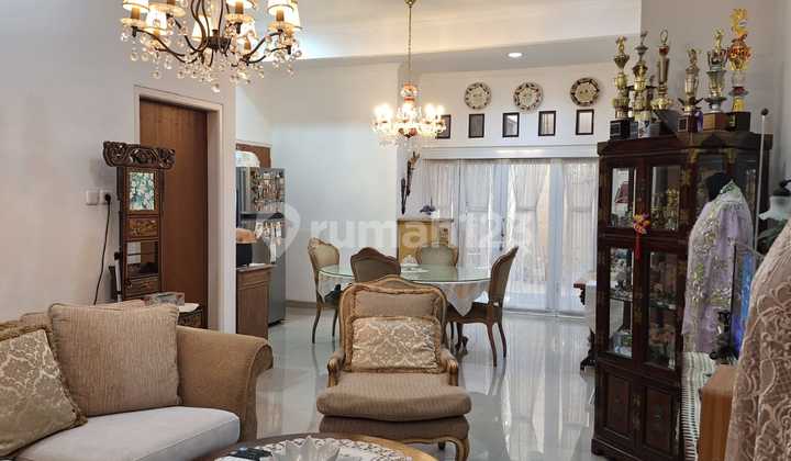 Rumah Nyaman 1 Lantai Siap Huni Dalam Komplek Lebak Bulus Rumah Nyaman 1 Lantai Siap Huni Dalam Komplek Lebak Bulus